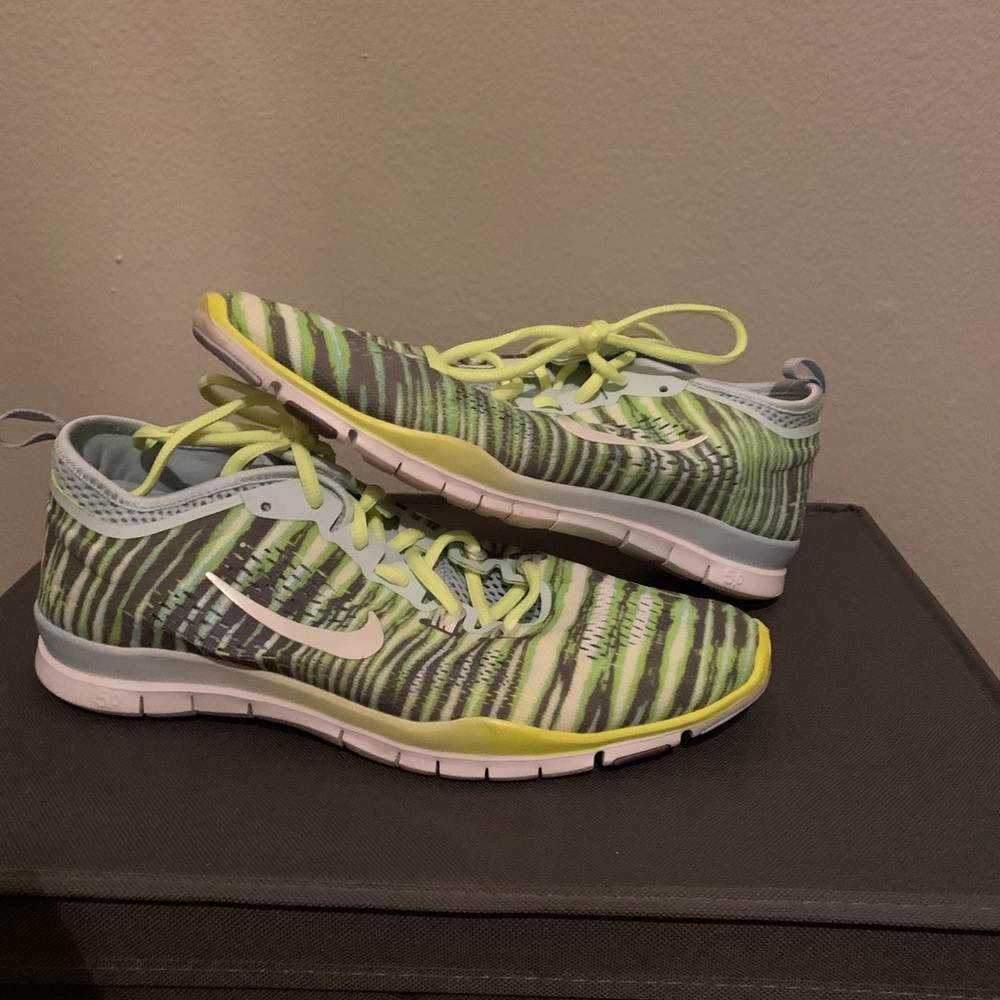 Nike woman’s size 8